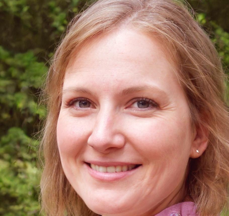 Tatjana Petrescu financial controller